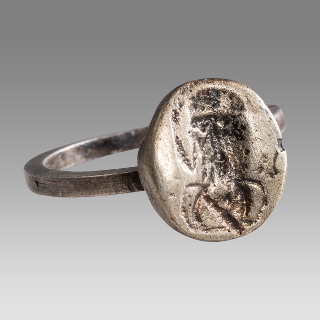 Roman Silver Ring Possibly ancient?. (1 of 2)