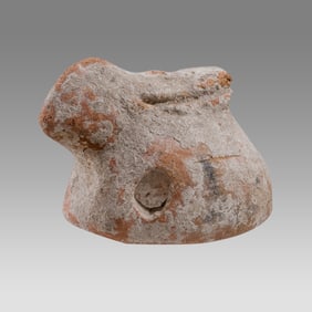 Ancient Pre Columbian Rabbit, terracotta small lid of vessel.