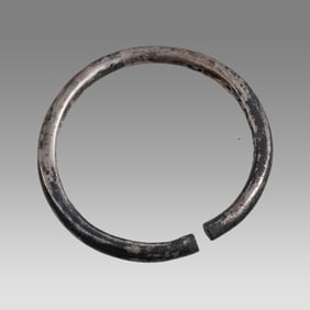 Ancient Luristan Silver Bracalet c.1000 BC.