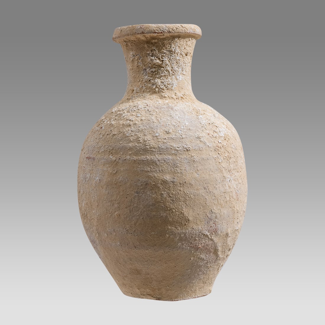 Ancient Holy Land Iron Age Terracotta Vessel c.1000 BC.: Ancient Holy Land Iron Age Terracotta Vessel c.1000 BC. Size 4 1/2 inches high. Fine example of white clay vessel with short neck and round rim. Provenance: Private Collection Of Dale McKeeby, CA acqu