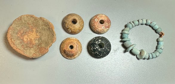Ancient Roman Spindle Whorls, Clay bowl, Bead Bracalet c.2nd century AD. (6)