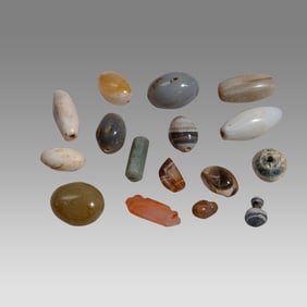Lot of 16 Large Agate Beads Ancient Roman to Islamic Period c.1st-19th century.