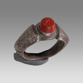 Ancient Roman SIlver Ring With Carnelian Intaglio With 2 Intials c.1st-2nd century AD.