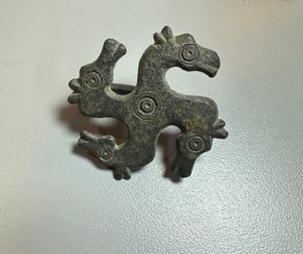 Ancient Roman, Bronze Fibula with Horse heads c.2nd-4th century AD.