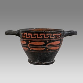 Ancient Greek Magna Graceia Apulian Pottery Skyphos c.4th century BC.