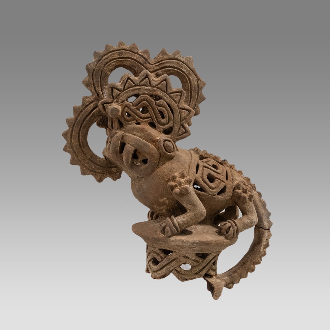 Ancient Pre-Columbian, Teotihuacan Terracotta Lizard Mexico, 3rd-9th century A.D.: Ancient Pre-Columbian, Teotihuacan Terracotta Lizard Mexico, 3rd-9th century A.D. Size 7 1/2 inches high. A hollow thick terracotta bird with open work. Provenance: EX: Seymour collection acquired the