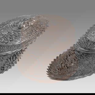 Antique Tibetan Silver Box.: Antique Tibetan Silver Box. Size 3 1/8 inches diameter, 2 1/2 inches high. weight 151 grams. Fine silver box with ornate floral design. Marked 850