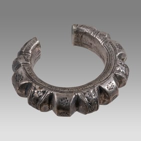 Middle Eastern, Tribal Silver Bracelet.