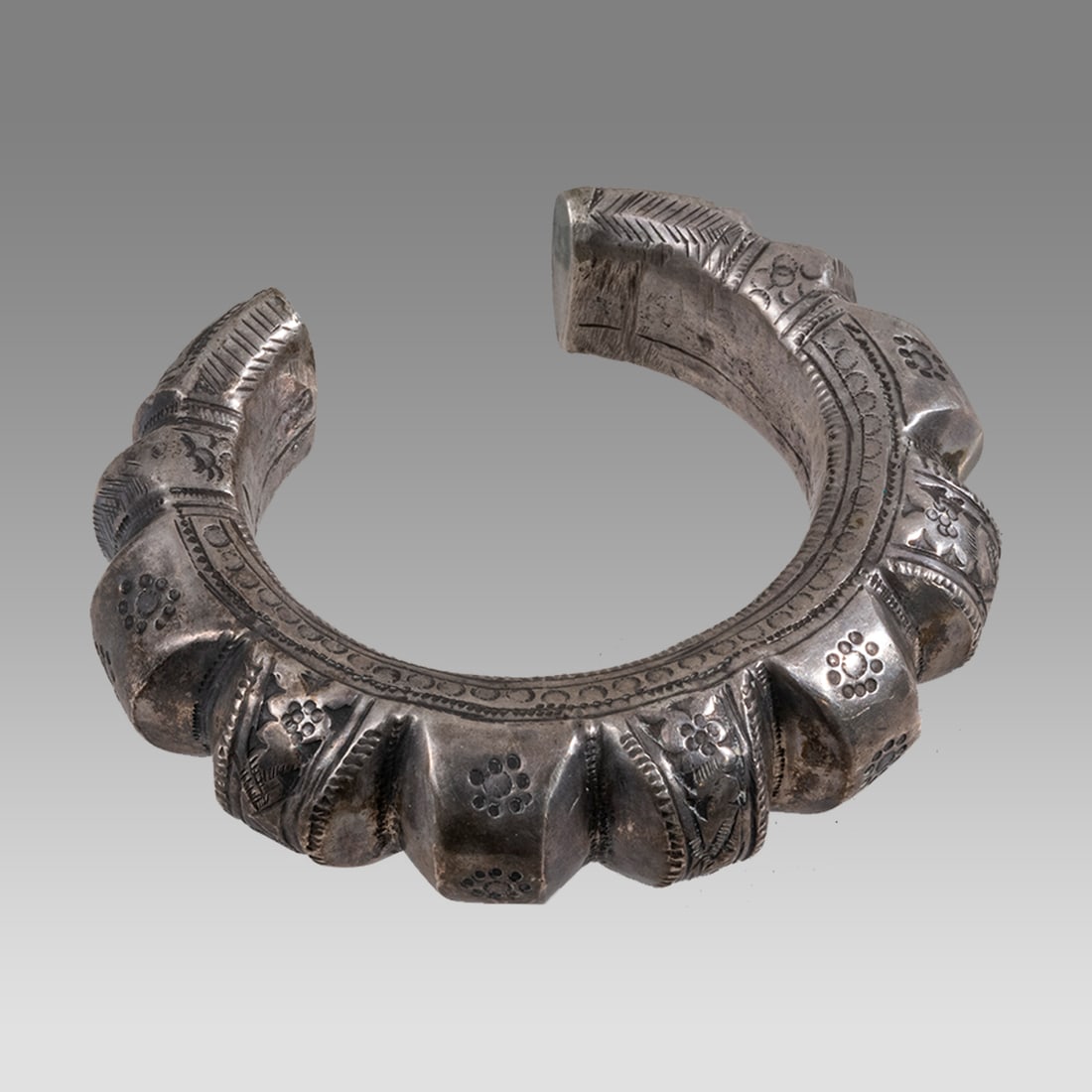 Middle Eastern, Tribal Silver Bracelet. (1 of 2)