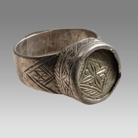 Ancient Byzantine SIlver Large Ring c.8th-12th century AD.
