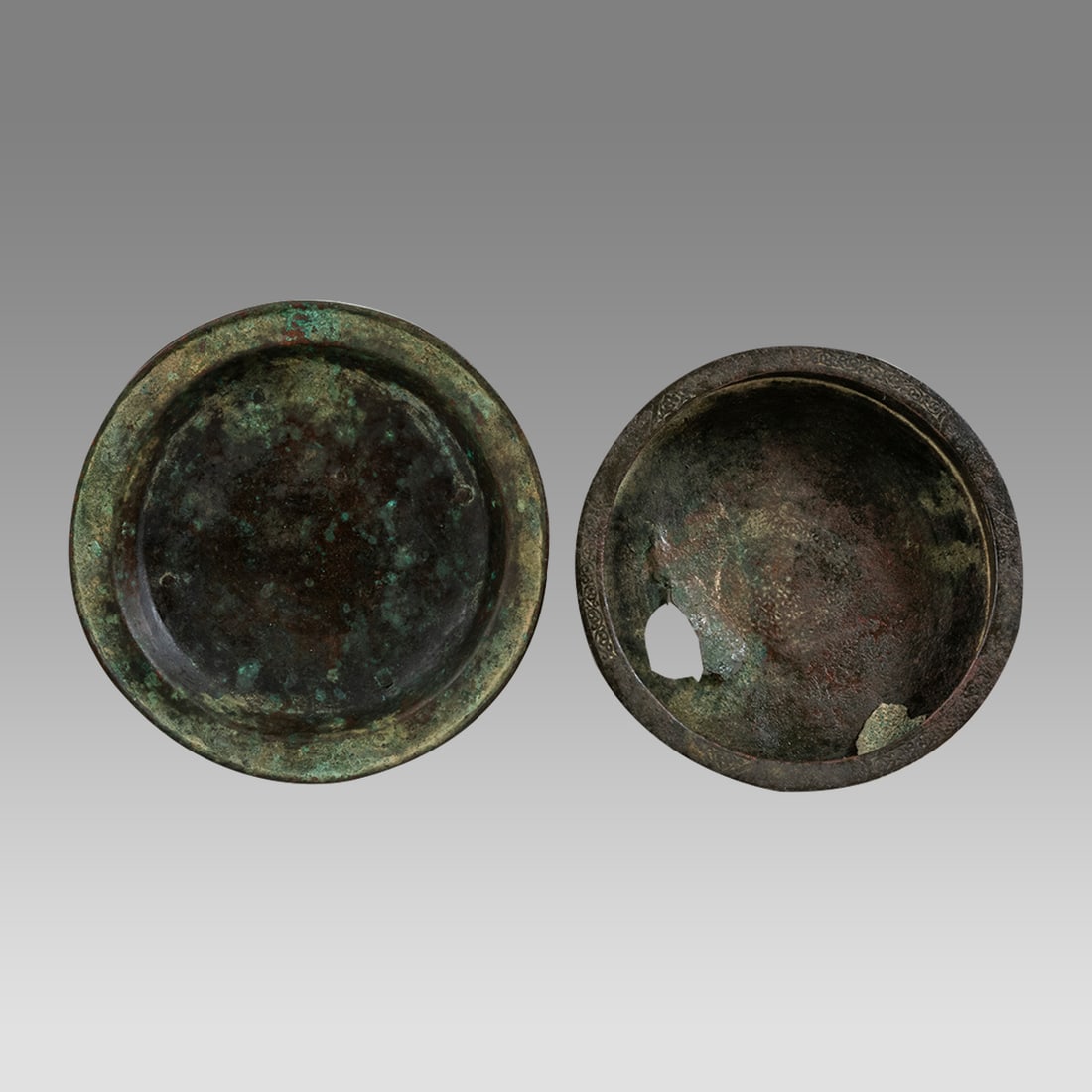 Lot of 2 Ancient Islamic Persian Seljuk Dynasty Bronze Trays c.9th-10th century AD. (1 of 3)