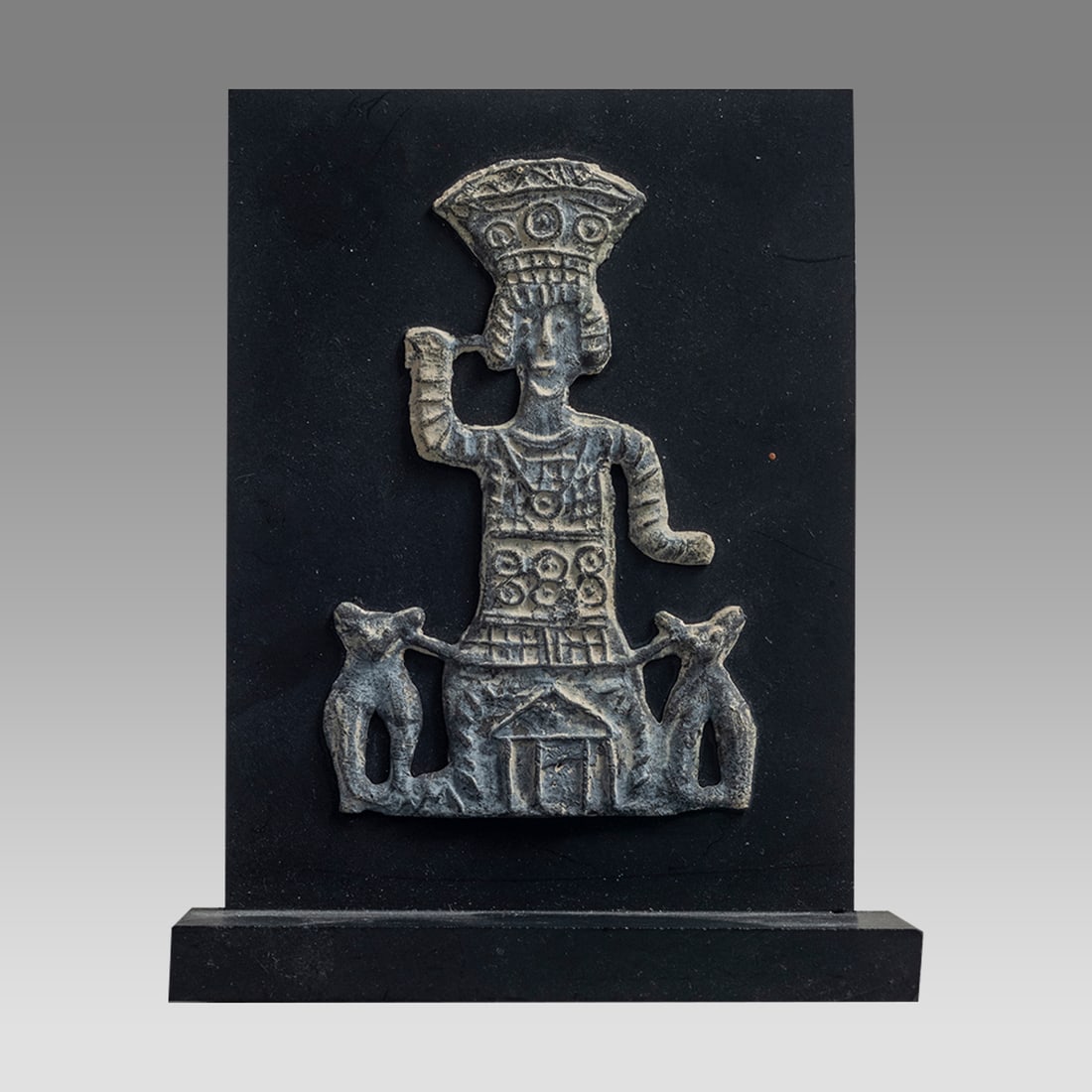 Ancient Roman Lead Votive Plaque Depicting goddess c.1st-2nd century AD. (1 of 1)