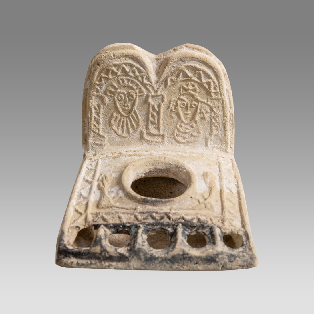 Ancient Holy Land Byzantine, Oil Lamp c.4th cent CE. (1 of 2)