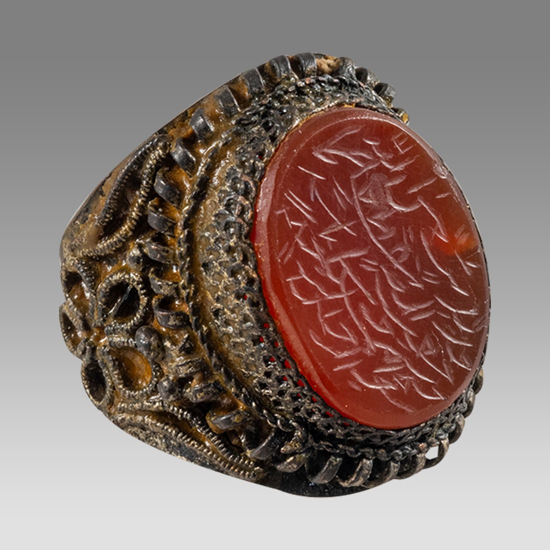 Islamic Silver Ring With Agate Seal In Arabic. (1 of 2)