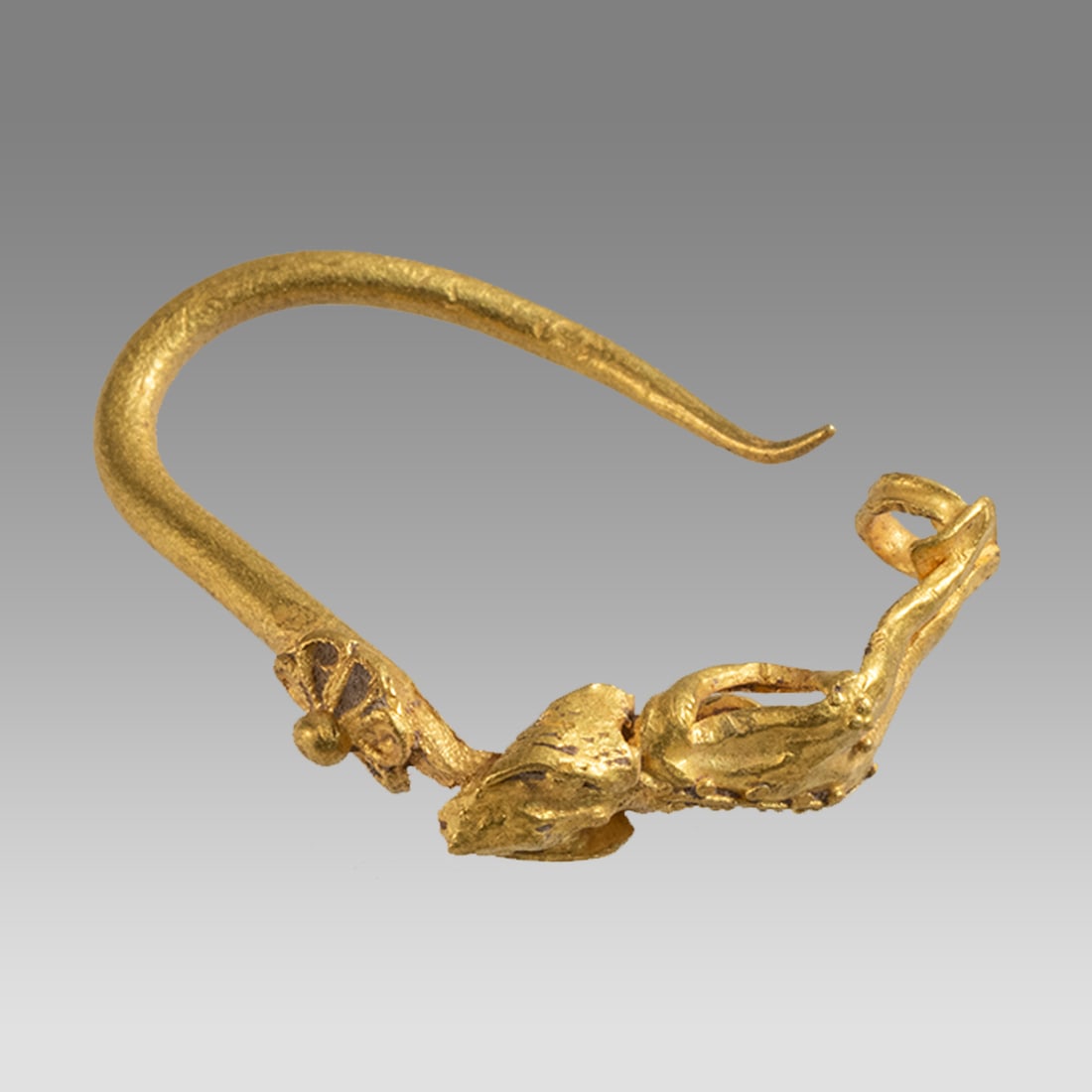 Ancient Roman Gold Single Earring with Angel c.2nd century AD. (1 of 1)