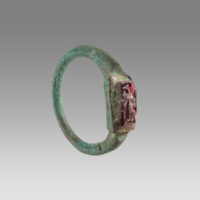 Ancient Roman Bronze Ring With Intaglio c.2nd century AD.