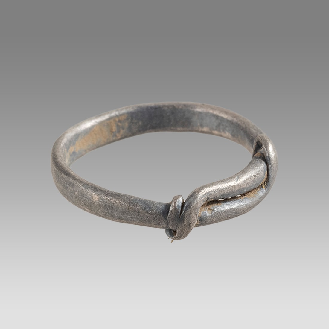 Ancient Roman Silver Snake Ring c.2nd century AD. (1 of 1)