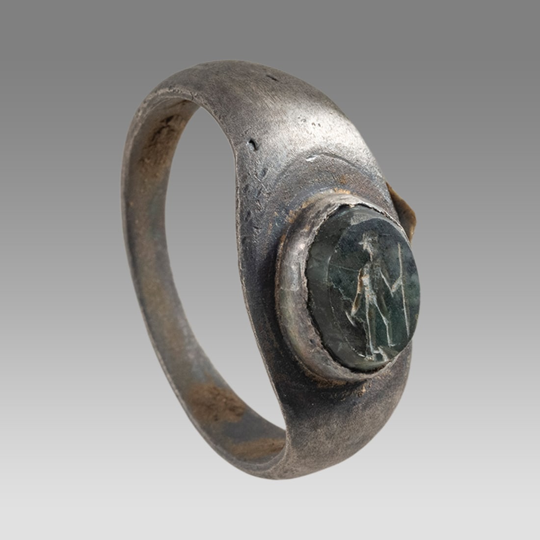 Ancient Roman Silver Ring With Intaglio c.2nd century AD. (1 of 1)