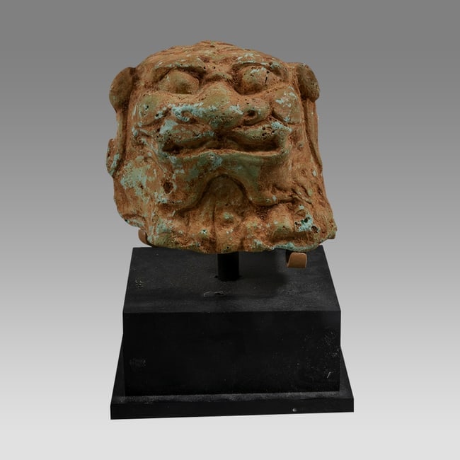Antique Asian Stone head of Lion. (1 of 3)