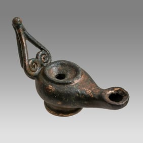 Ancient Roman Bronze Oil Lamp c.2nd century AD.