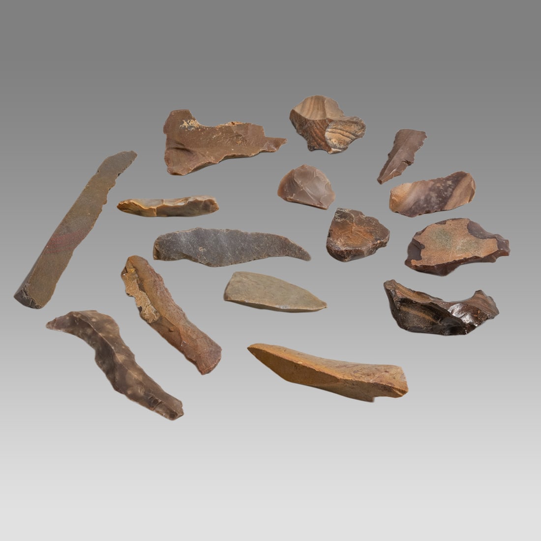 15 North African Neolithic Flints Ca. 6000 - 4000 B.C., North Africa,: 15 North African Neolithic Flints Ca. 6000 - 4000 B.C., North Africa, Size 1 - 4 inches length. Provenance: Ex. collection of Vincent Funiciello, Brooklyn, NY., 1930’s - 1970’s.