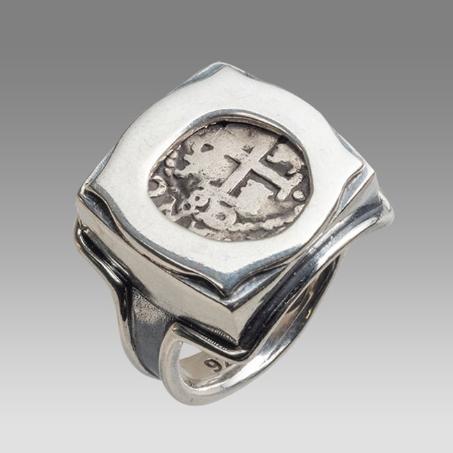 Silver Ring With Spanish Silver 1/2 Reale 1550-1700. (1 of 1)