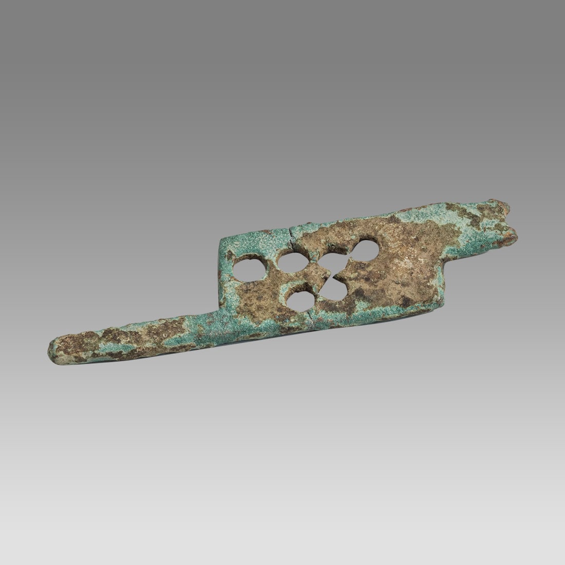 Ancient Roman Bronze Key c.2nd-3rd century AD. (1 of 2)