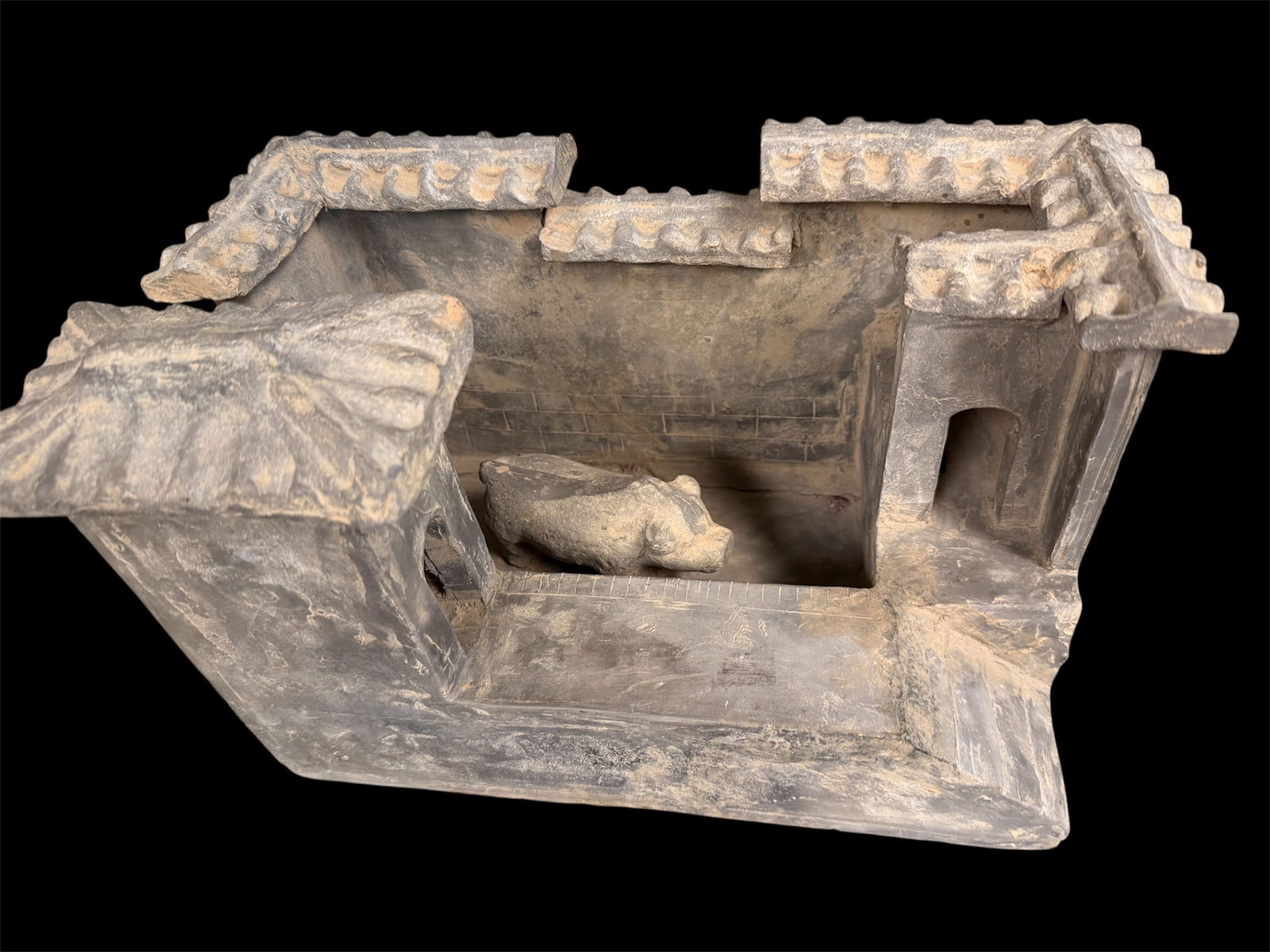 Ancient China, Han Dynasty Terracotta Model Of Pigsty c.206 BC-220 CE.: Ancient China, Han Dynasty Terracotta Model Of Pigsty c.206 BC-220 CE. Size 13 inches length, 8 inches width,7 1/2 inches high. Large Terracotta Model of Pigsty. Ex Florida Doctor private collection.