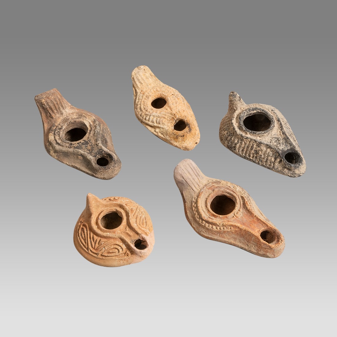 Lot of 5 Ancient Holyland Roman, Byzantine Terracotta Oil Lamps c.2nd-6th century AD. (1 of 2)