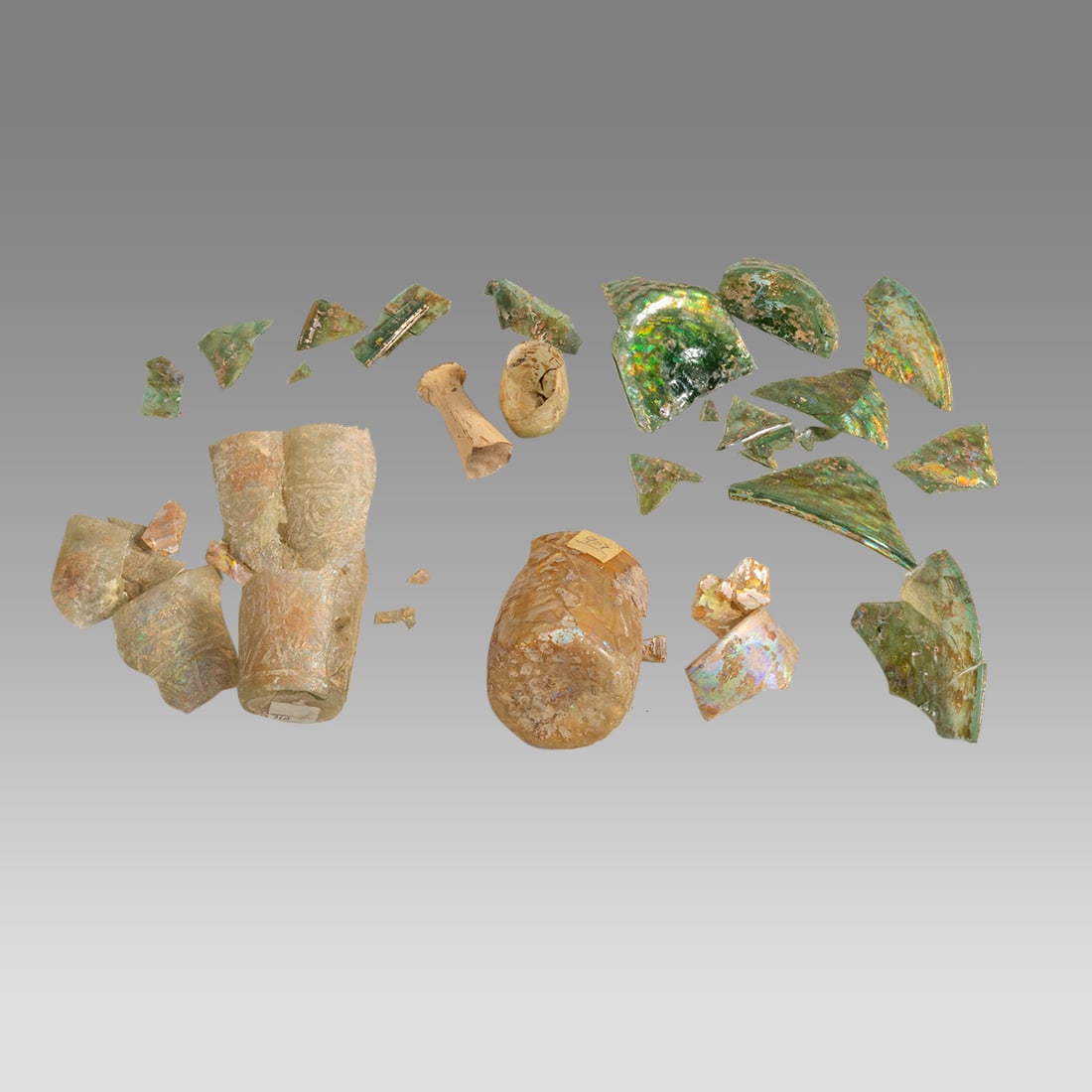 Large Lot of Ancient Roman Glass Shards c.1st-4th century AD. (1 of 1)