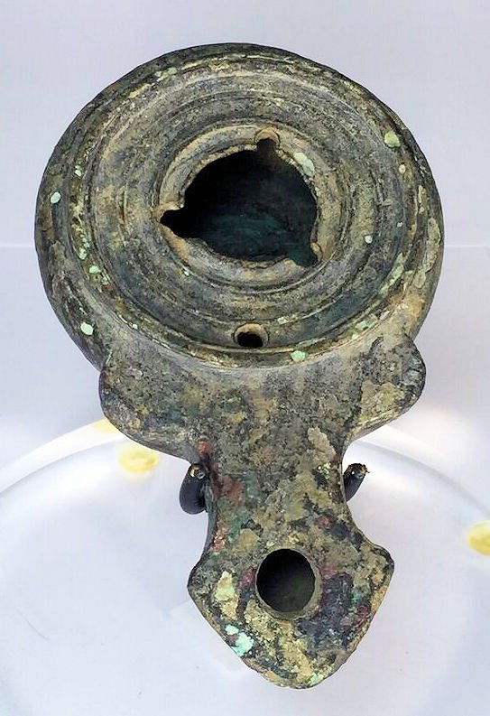 Ancient Roman Bronze Oil Lamp c.1st-2nd cent AD (1 of 4)