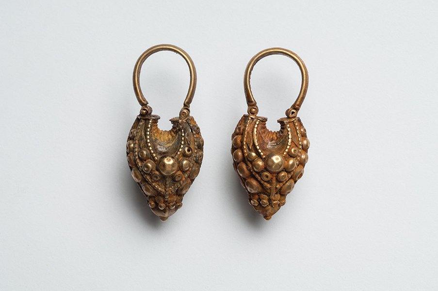 Ancient Hellenistic Gold Earrings Ca. 300 B.C. (1 of 5)