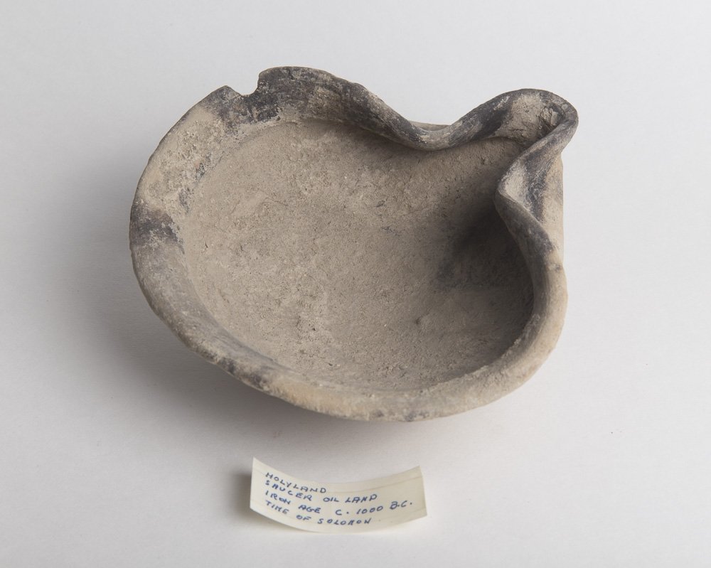 Ancient Holy Land Iron Age Oil Lamp c. 1400 BC. (1 of 2)