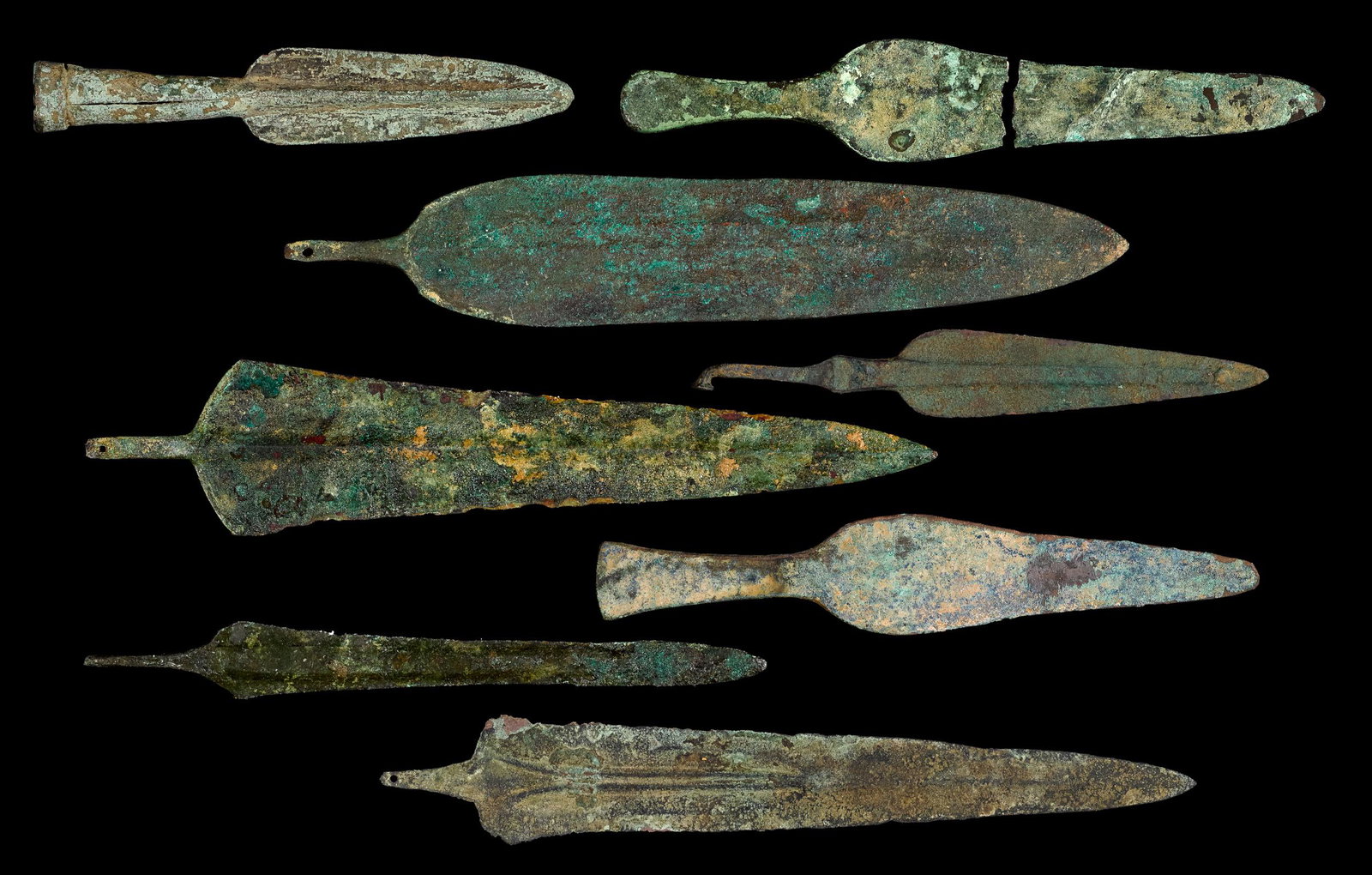 Eight Luristan bronze spear and dagger blades: Group of eight Luristan bronze spear and dagger blades, 1500-800 B.C., longest - 14 3/4'' l. Provenance: One dagger purchased in 2010 from Aweidah Gallery, Israel. Lot includes relevant paperwork.