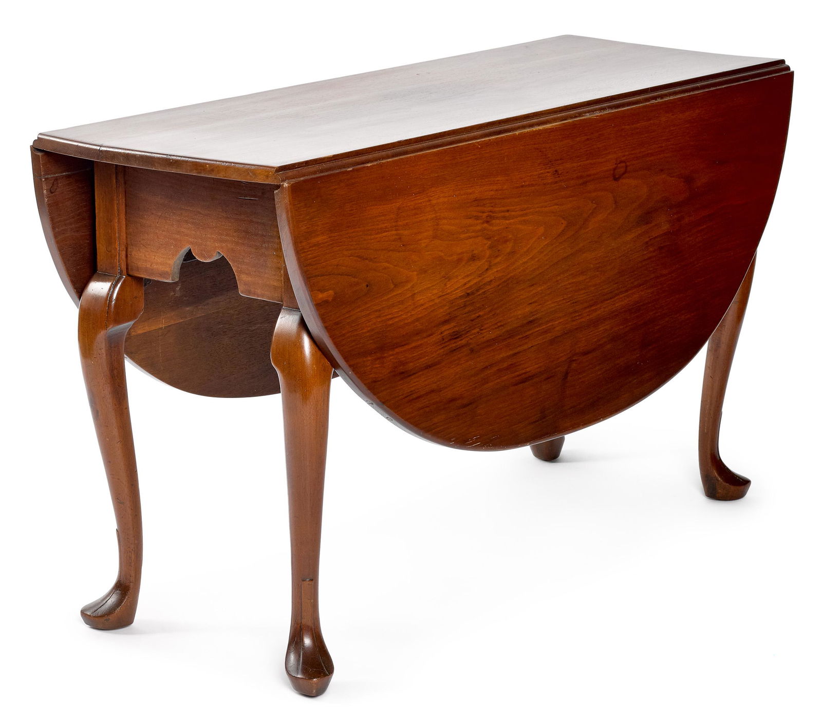 Pennsylvania or Southern Queen Anne table: Pennsylvania or Southern Queen Anne walnut drop-leaf dining table, ca. 1750, with slipper feet, 27 3/4'' h., 17 3/4'' w., 48 1/4'' d. Provenance: The Collection of Daniel Heisler and Mary Jane Sheppar