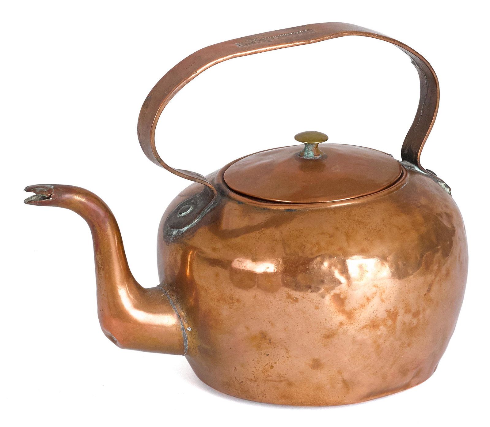 Dovetailed copper kettle, early, 19th c.: Dovetailed copper kettle, early, 19th c., the handle stamped C. Reigart, 8'' h. Provenance: A Lancaster, Pennsylvania collection.