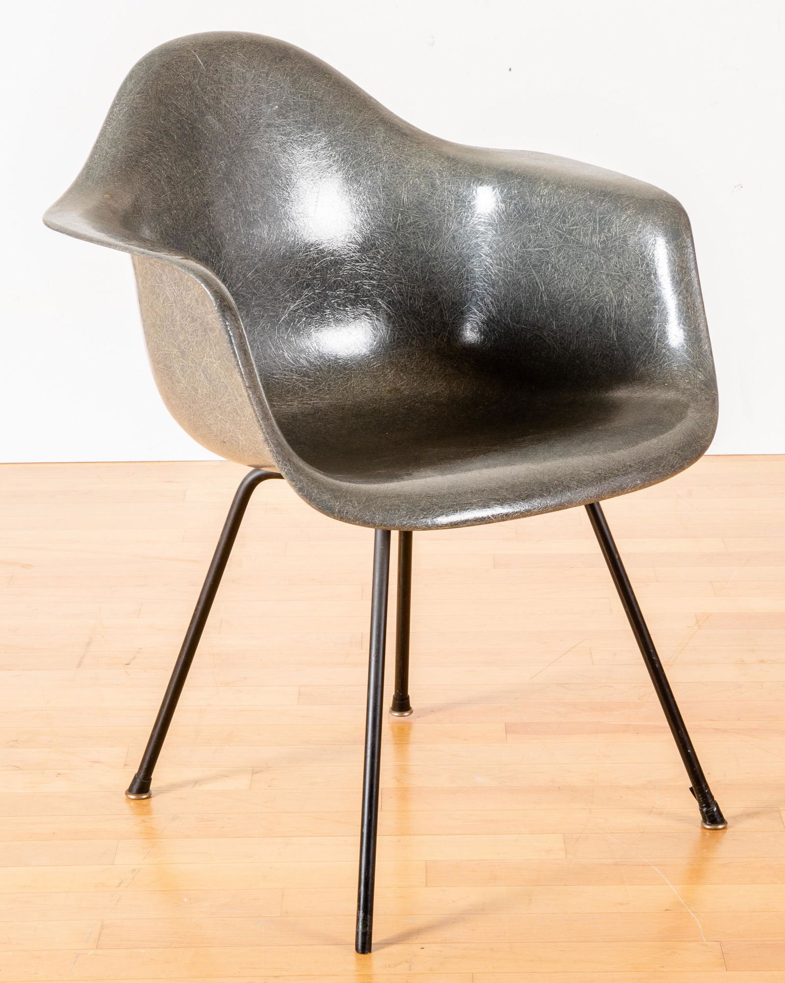 Shell chair, probably Charles Eames: Shell chair, probably Charles Eames for Herman Miller.