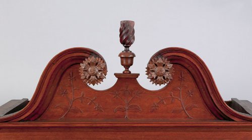 Pennsylvania Chippendale walnut chest on chest, - 3
