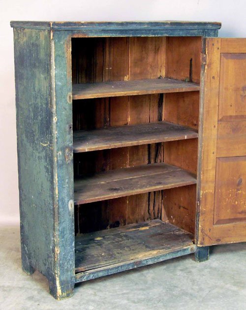 Painted pine wall cupboard, early 19th c., retain - 2