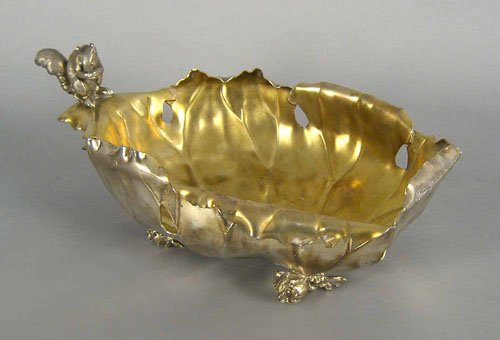 Pairpoint silver plated bowl with squirrel finial: Pairpoint silver plated bowl with squirrel finial, 11 1/2'' w.