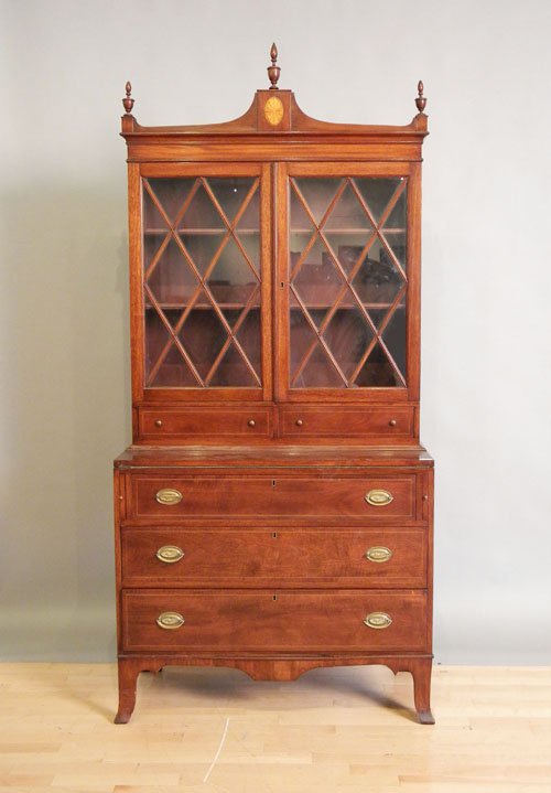 Hepplewhite style mahogany secretary, 82 1/2'' h.,