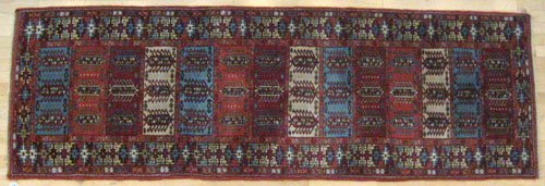 Oriental runner, 9' 2'' x 3'.