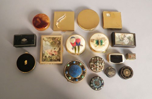 Group of small dresser boxes.