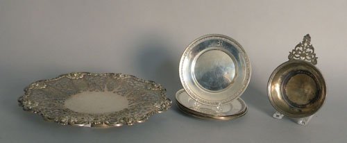 Miscellaneous sterling silver to include an openw: Miscellaneous sterling silver to include an openwork tray and a Gorham porringer, 44.10 ozt.