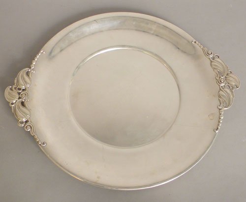Gorham sterling silver serving tray, 50 ozt.: Gorham sterling silver serving tray, 50 ozt.
