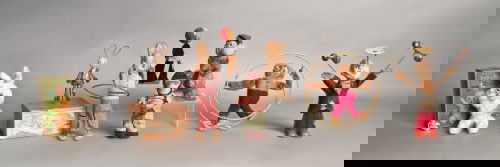 Eight wind up animal toys.: Eight wind up animal toys.