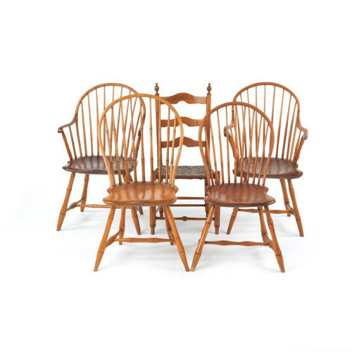Assembled set of four Pennsylvania bowback windso: Assembled set of four Pennsylvania bowback windsor chairs, ca. 1825, to include two armchairs and two side chairs, together with a ladderback chair.