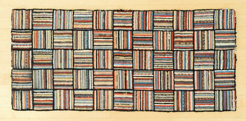 Amish hooked rug, early 20th c., 23'' x 50''.: Amish hooked rug, early 20th c., 23'' x 50''.
