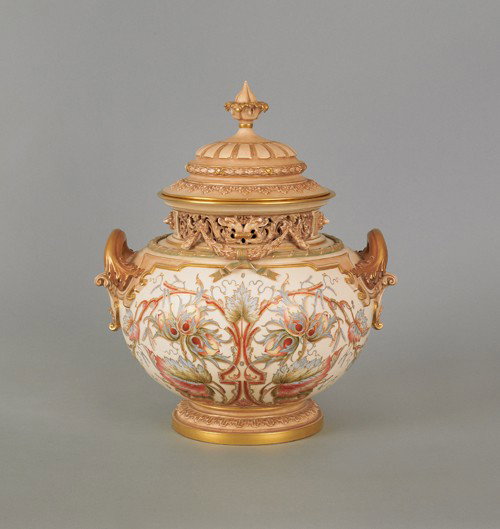 Large Royal Worcester covered urn, 15 3/4'' h.: Large Royal Worcester covered urn, 15 3/4'' h.