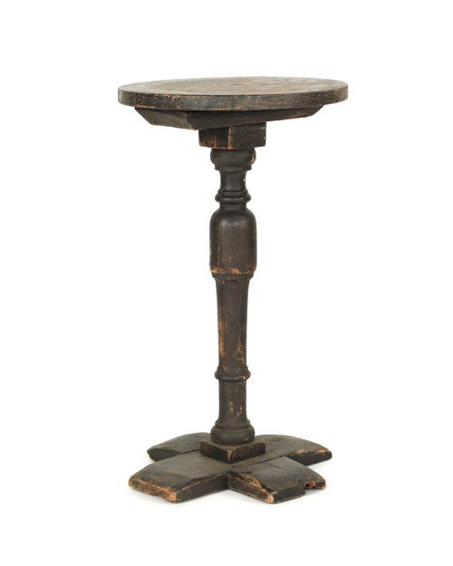 Queen Anne style primitive candlestand, 30 1/2'' : Queen Anne style primitive candlestand, 30 1/2'' h., 16 3/4'' w.